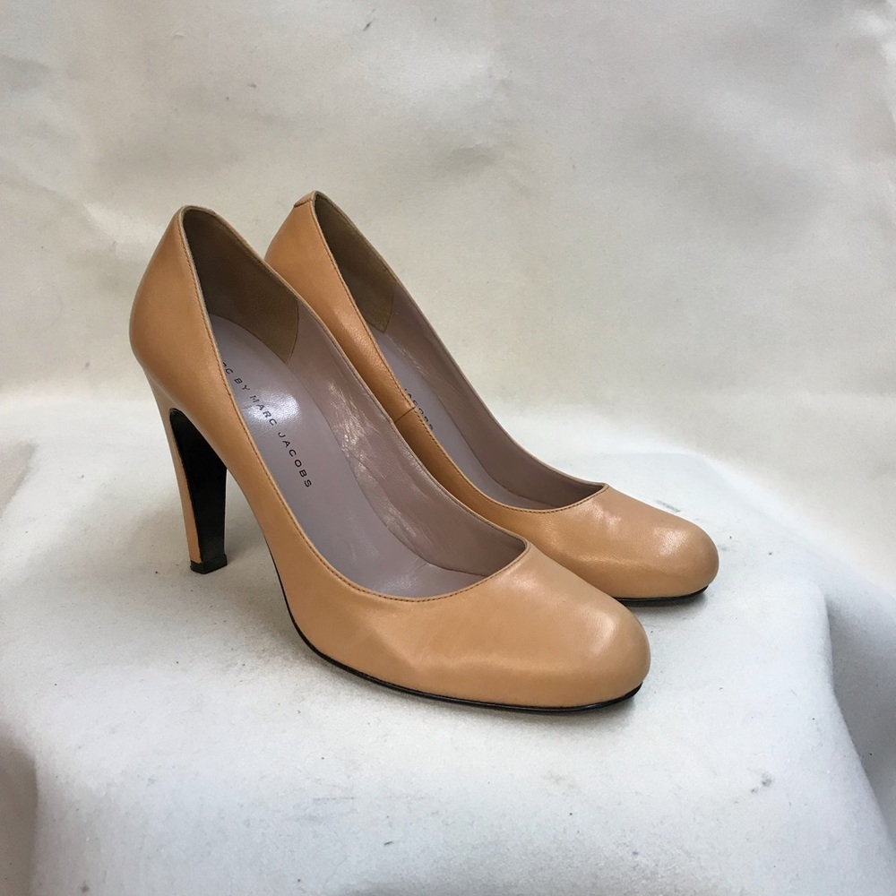 COPY - Marc By Marc Jacobs Nude Pumps